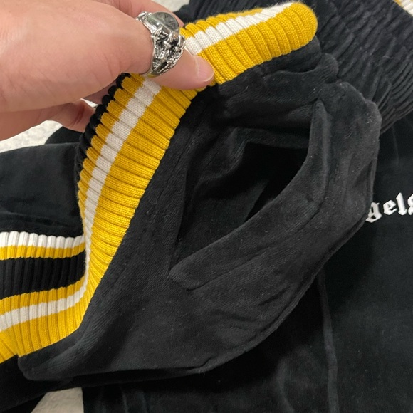 EUC Men’s Medium Palm Angles Chenille Straps Velvet Sweatpants In Black/Yellow - Picture 15 of 15